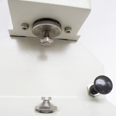 5-50 g Distanza di riempimento Macchina di riempimento manuale a pasta liquida pneumatica semiautomatica
