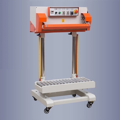 Macchina di sigillatura continua per sacchetti di plastica da 100 kg a velocità di sigillamento da 2 a 10 m/min