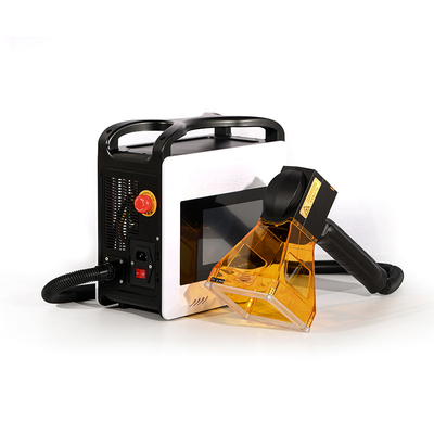Incidere senza sforzo i file BMP/DXF/PLT su bottiglie e tazze con incisore laser manuale