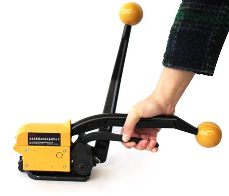 Facile da usare Mini Handheld Strapping Machine per il confezionamento di cioccolato